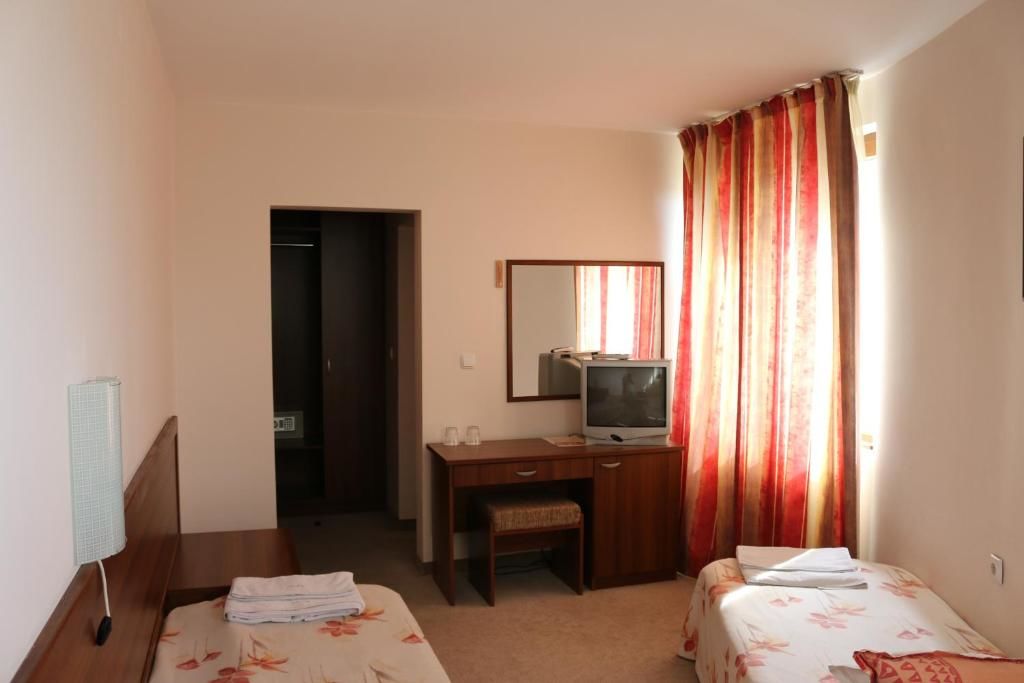 Отель Kralev Dvor Hotel Банско
