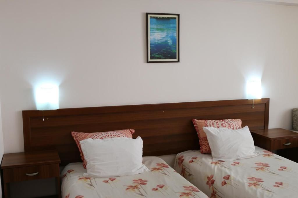 Отель Kralev Dvor Hotel Банско