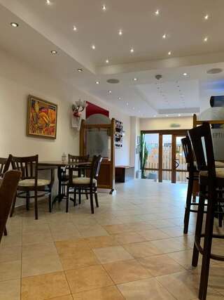 Отель Kralev Dvor Hotel Банско-4